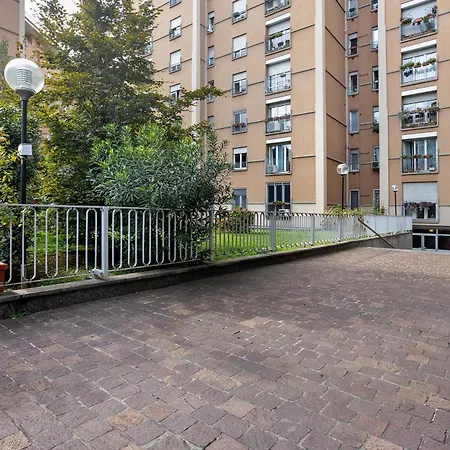 Cadolini - Duomo 20 Mn Apartmán *